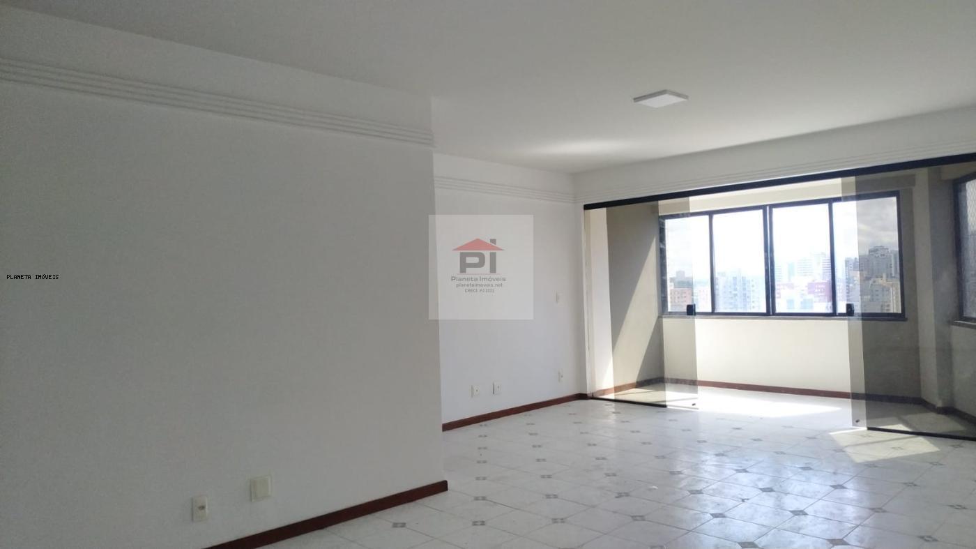 Apartamento à venda com 3 quartos, 129m² - Foto 17