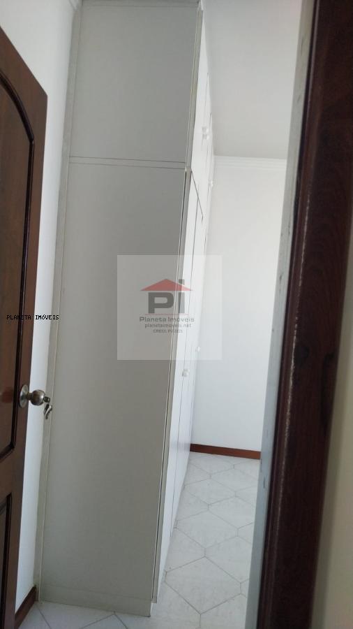 Apartamento à venda com 3 quartos, 129m² - Foto 27