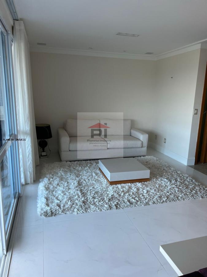 Apartamento à venda com 4 quartos, 162m² - Foto 6