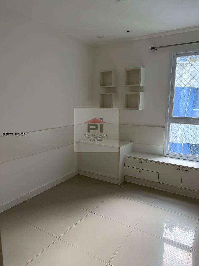 Apartamento à venda com 4 quartos, 162m² - Foto 10