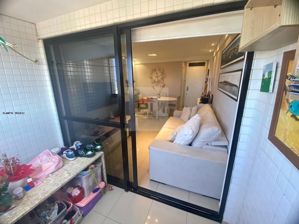 Apartamento à venda com 3 quartos, 78m² - Foto 3