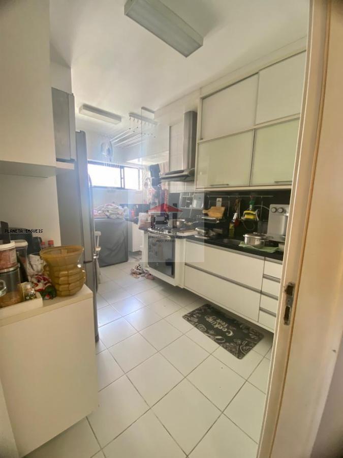 Apartamento à venda com 3 quartos, 78m² - Foto 4