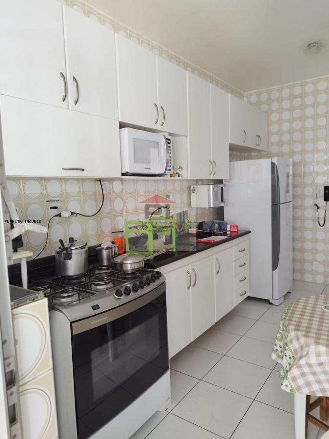 Apartamento à venda com 3 quartos, 125m² - Foto 11