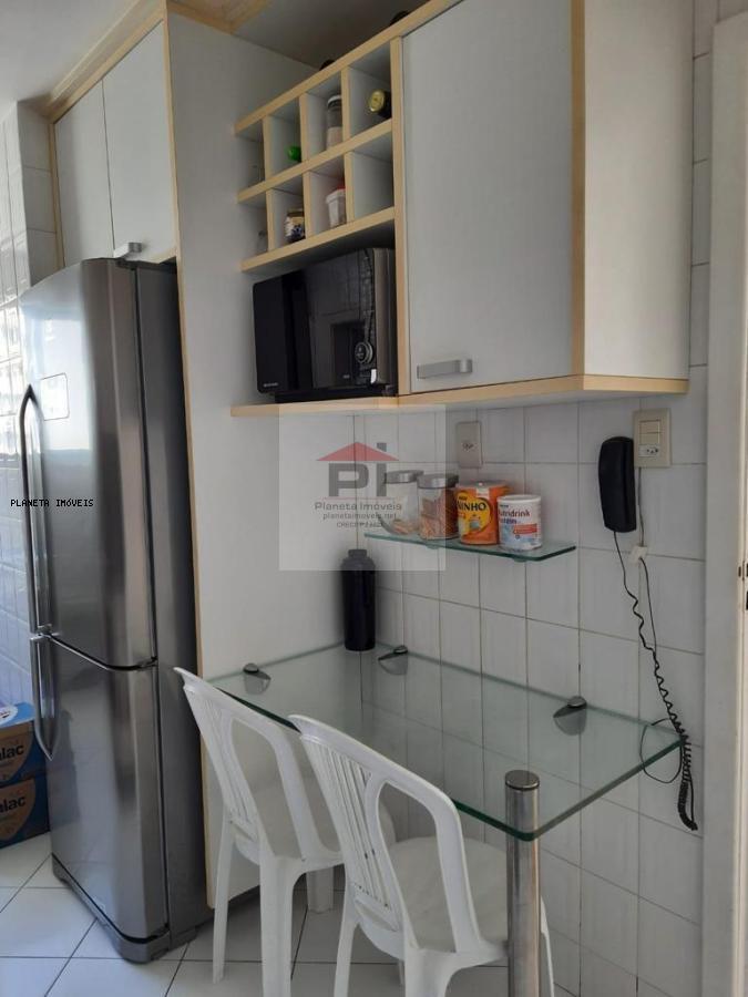 Apartamento à venda com 3 quartos, 100m² - Foto 12