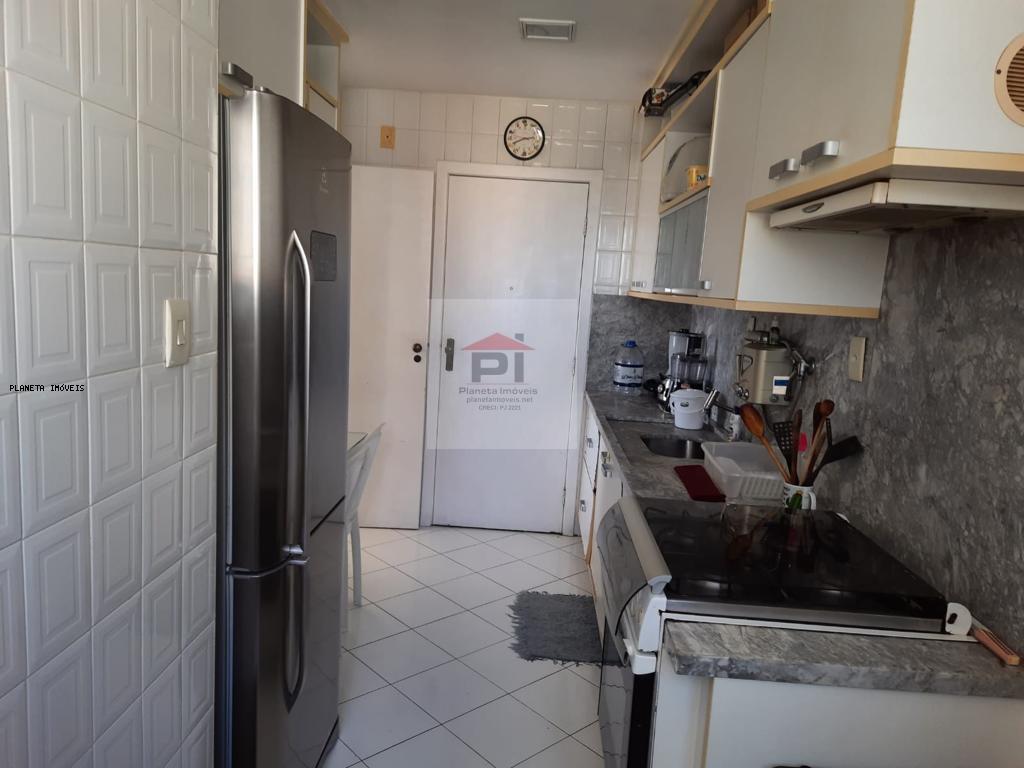 Apartamento à venda com 3 quartos, 100m² - Foto 14