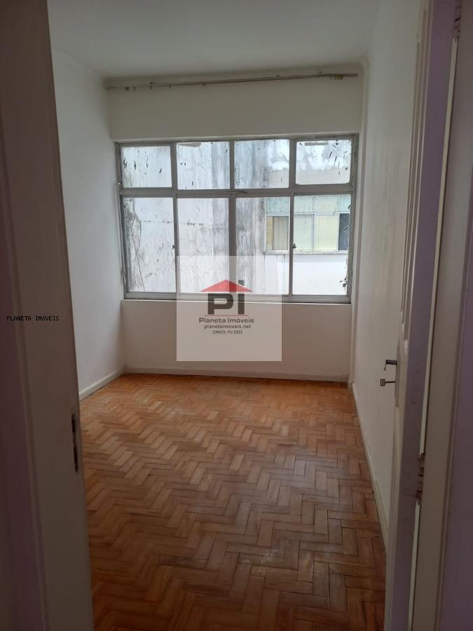 Apartamento à venda com 3 quartos, 100m² - Foto 1