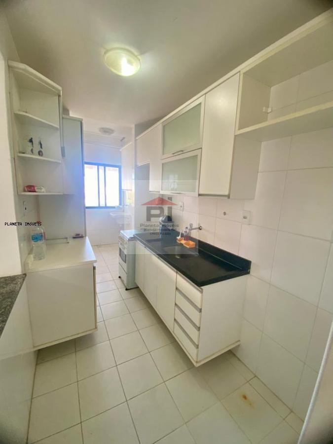 Apartamento à venda com 2 quartos, 65m² - Foto 8