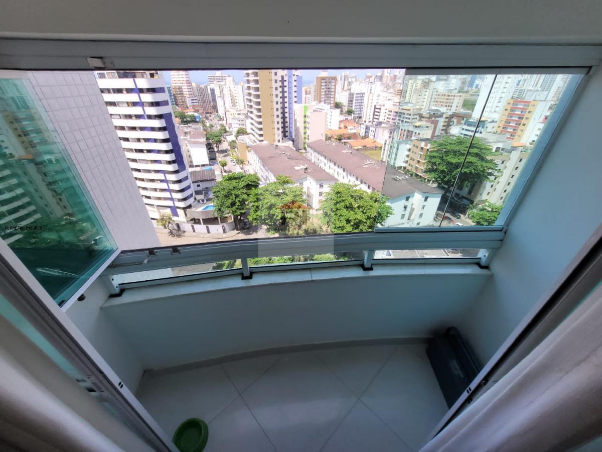 Apartamento à venda com 2 quartos, 70m² - Foto 2