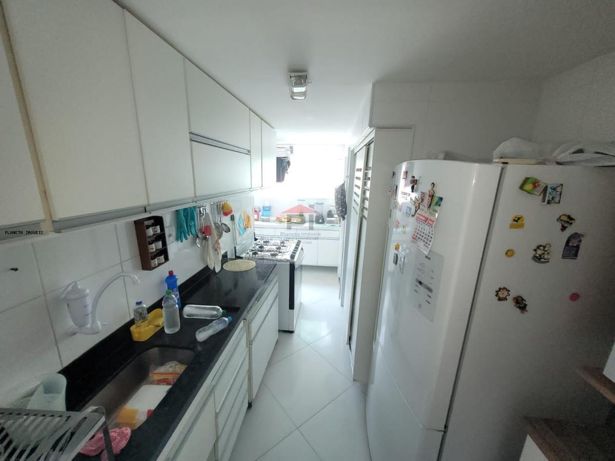 Apartamento à venda com 2 quartos, 70m² - Foto 5