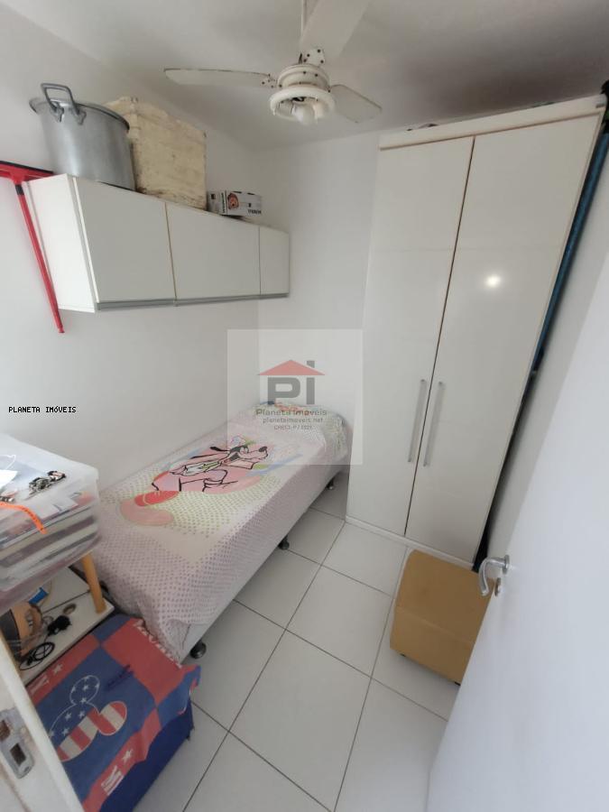 Apartamento à venda com 2 quartos, 70m² - Foto 9