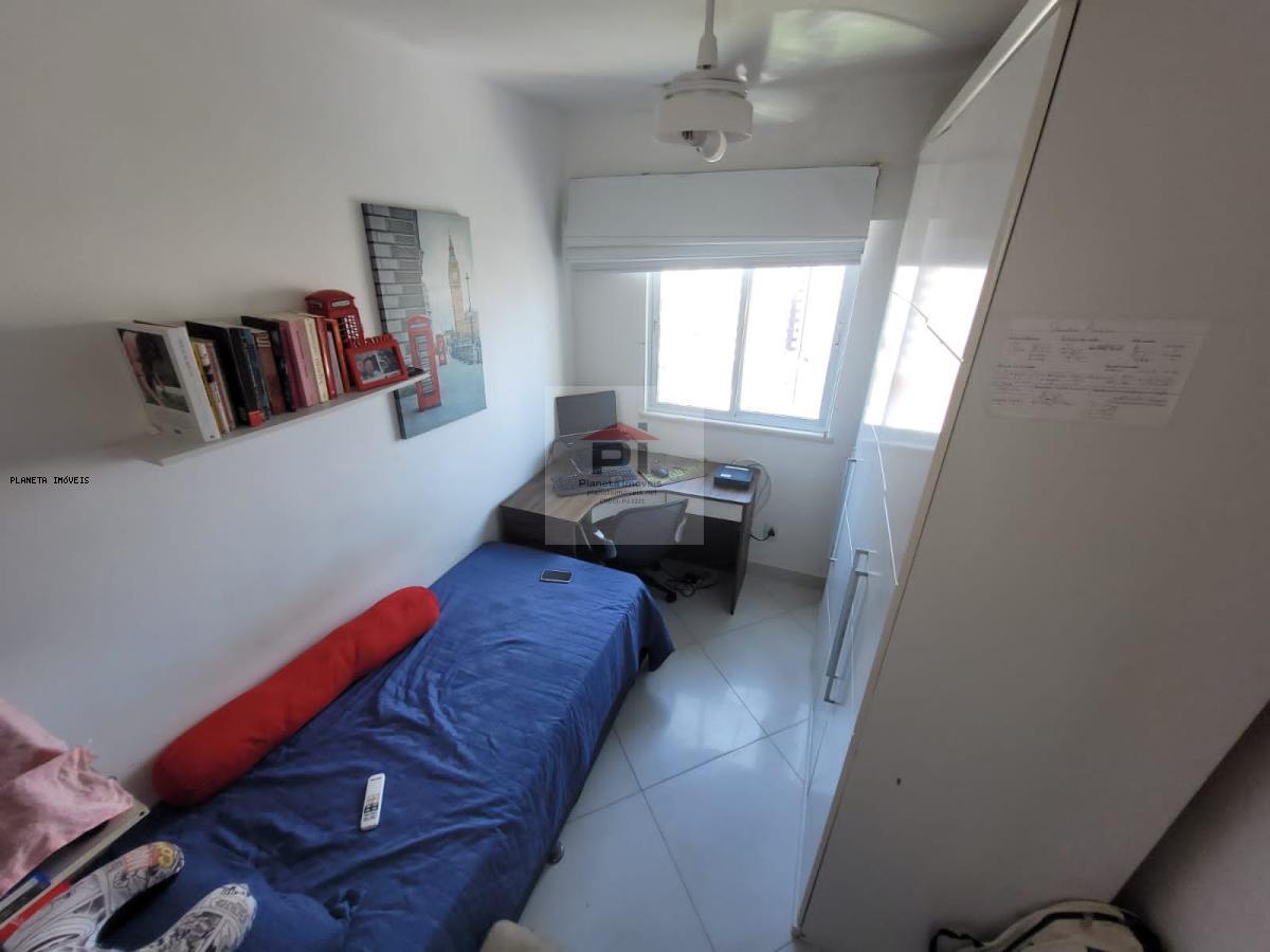 Apartamento à venda com 2 quartos, 70m² - Foto 14