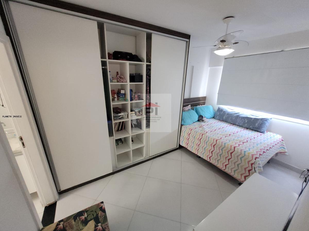 Apartamento à venda com 2 quartos, 70m² - Foto 17