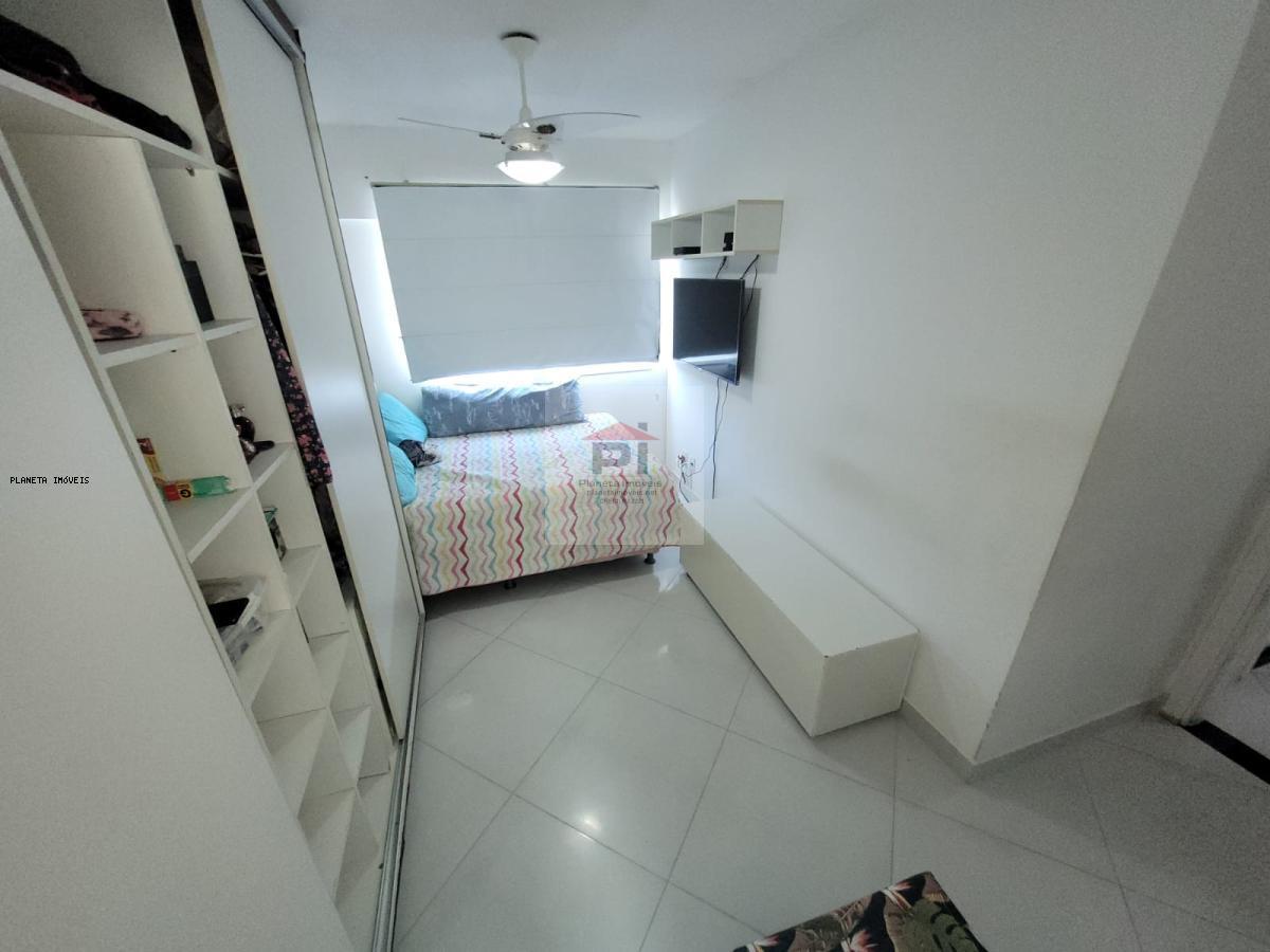 Apartamento à venda com 2 quartos, 70m² - Foto 18