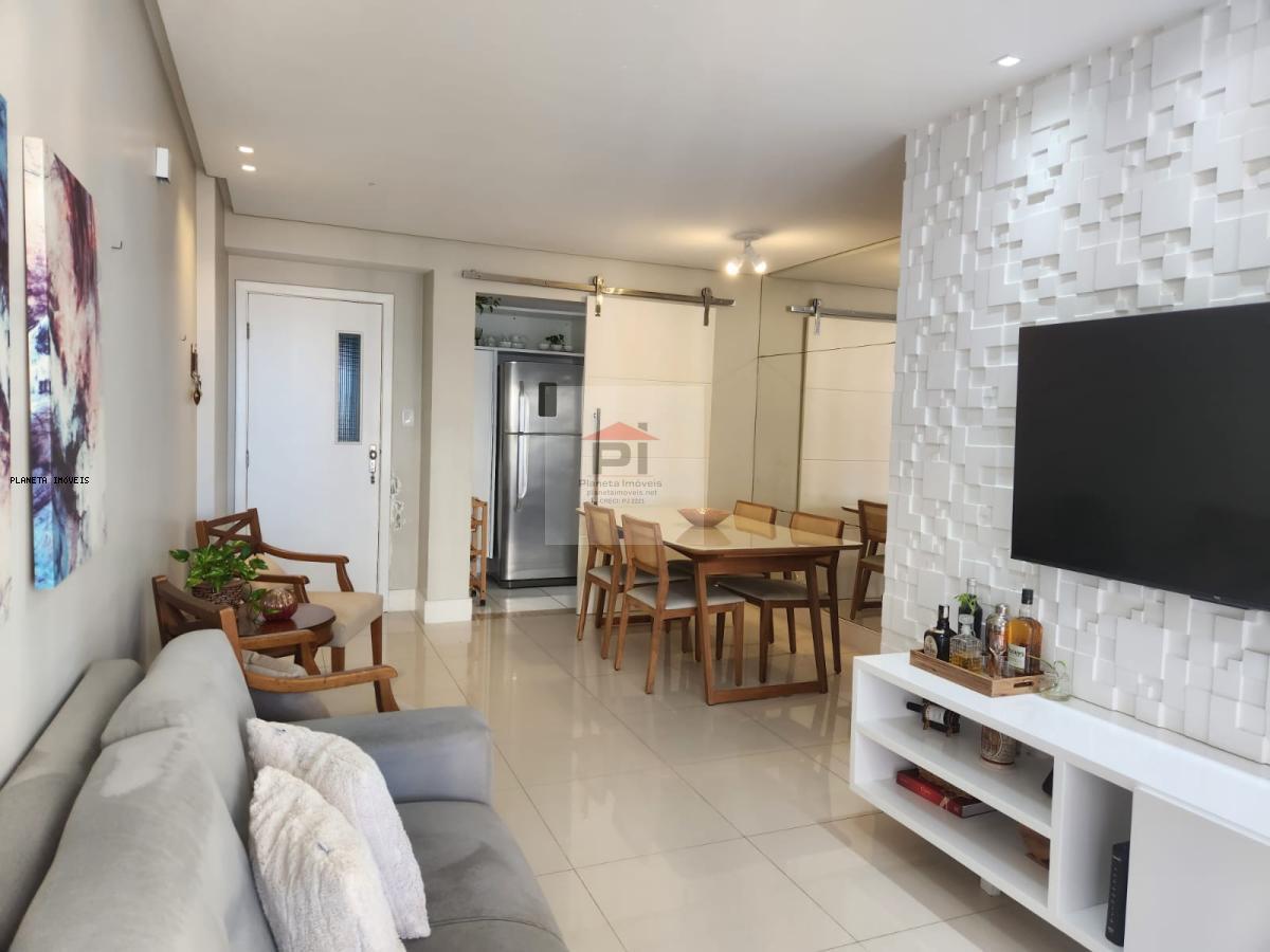 Apartamento à venda com 3 quartos, 85m² - Foto 2