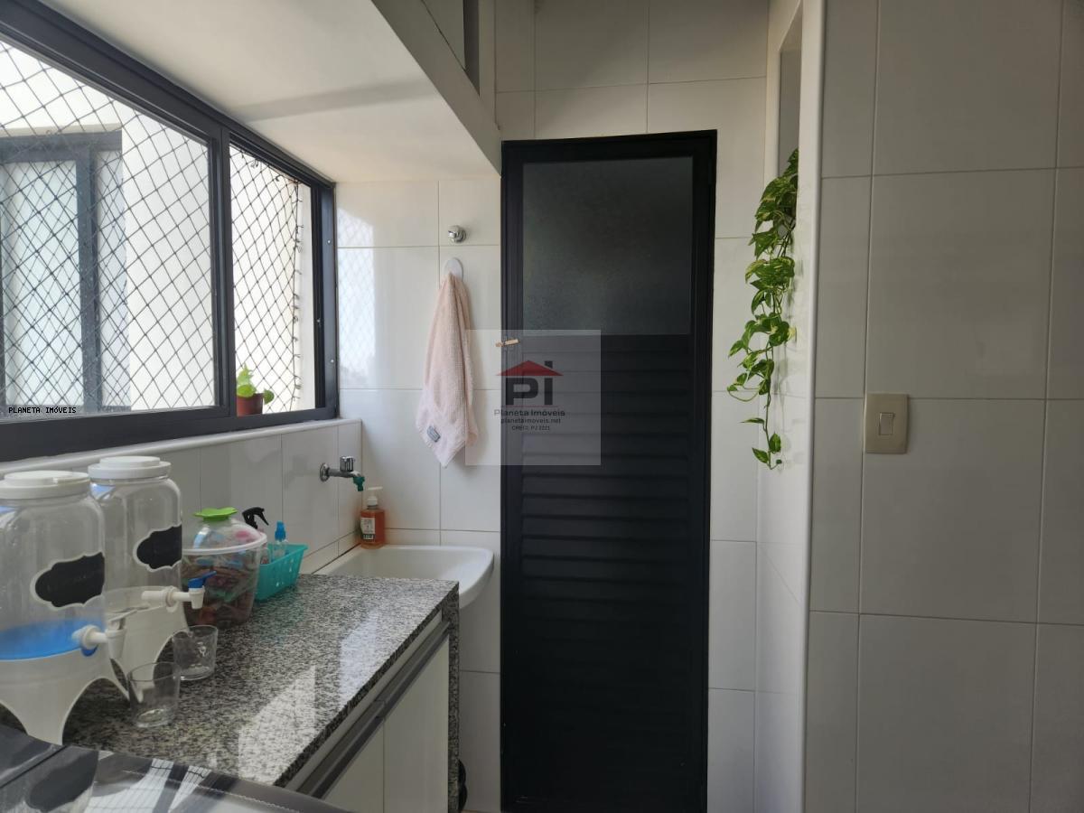 Apartamento à venda com 3 quartos, 85m² - Foto 7