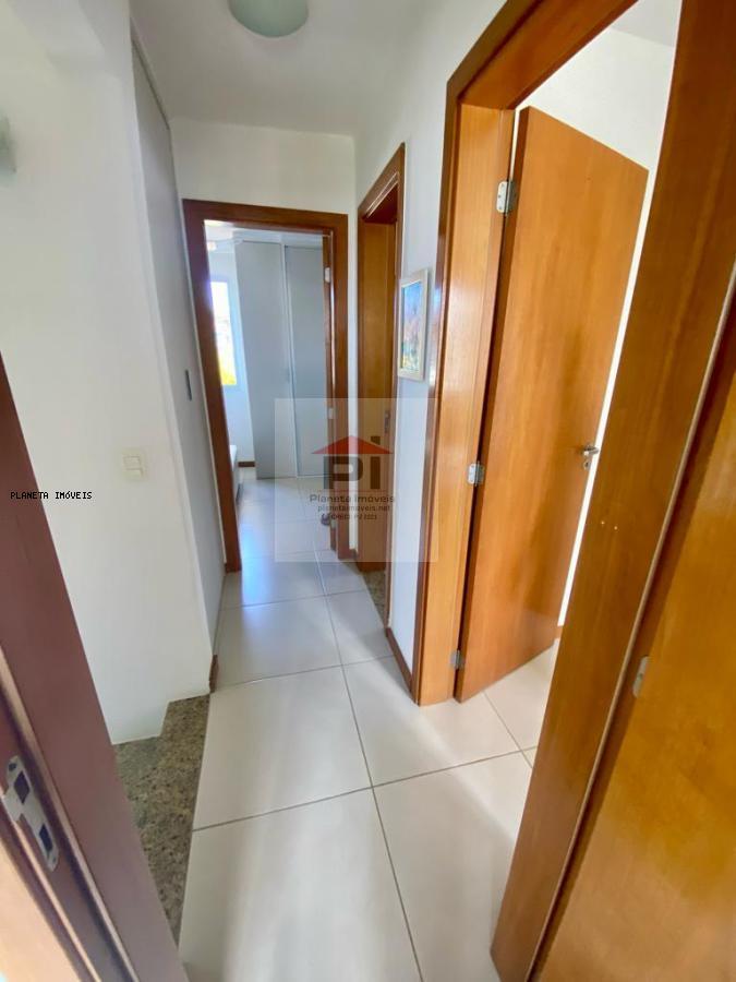 Casa de Condomínio à venda com 4 quartos, 250m² - Foto 18