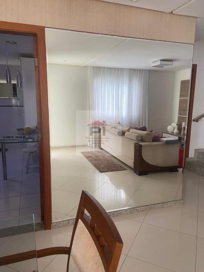 Casa de Condomínio à venda com 4 quartos, 250m² - Foto 14