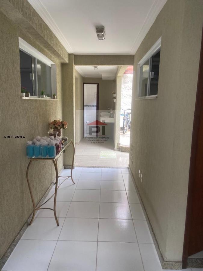 Casa de Condomínio à venda com 4 quartos, 250m² - Foto 19