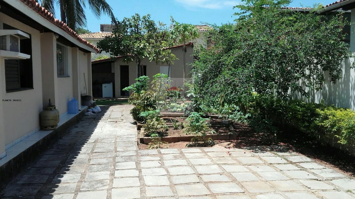 Casa de Condomínio à venda com 3 quartos, 1000m² - Foto 9