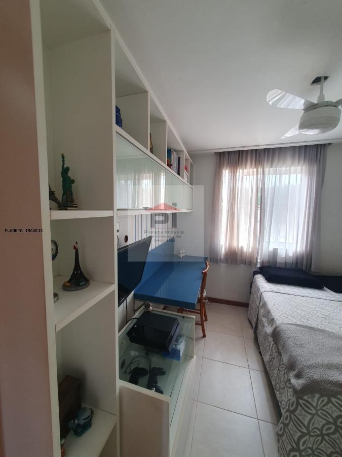 Casa de Condomínio à venda com 4 quartos, 177m² - Foto 15