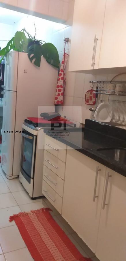 Apartamento à venda com 3 quartos, 83m² - Foto 25