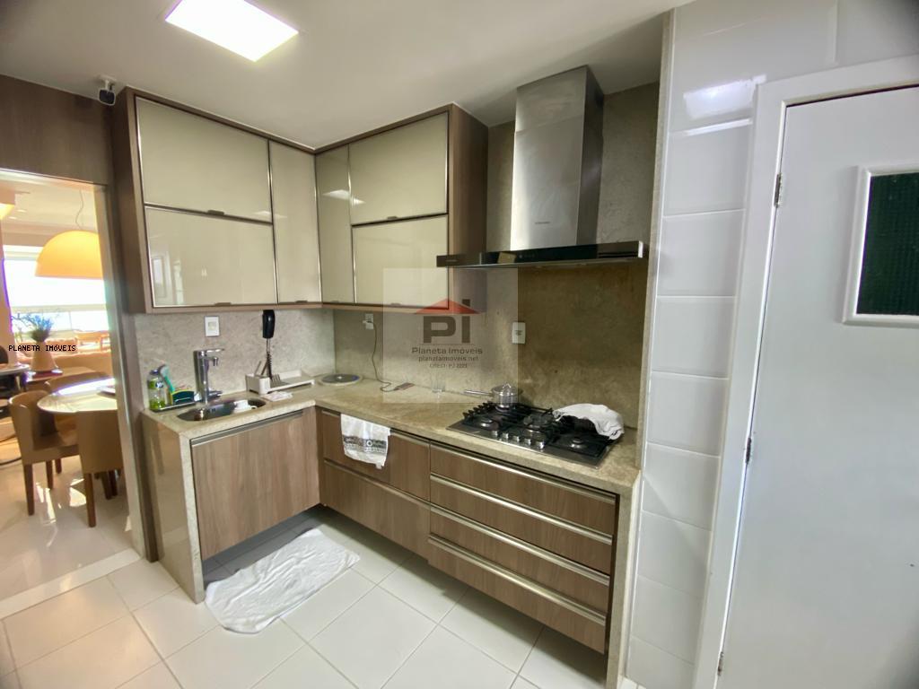 Apartamento à venda com 3 quartos, 113m² - Foto 18