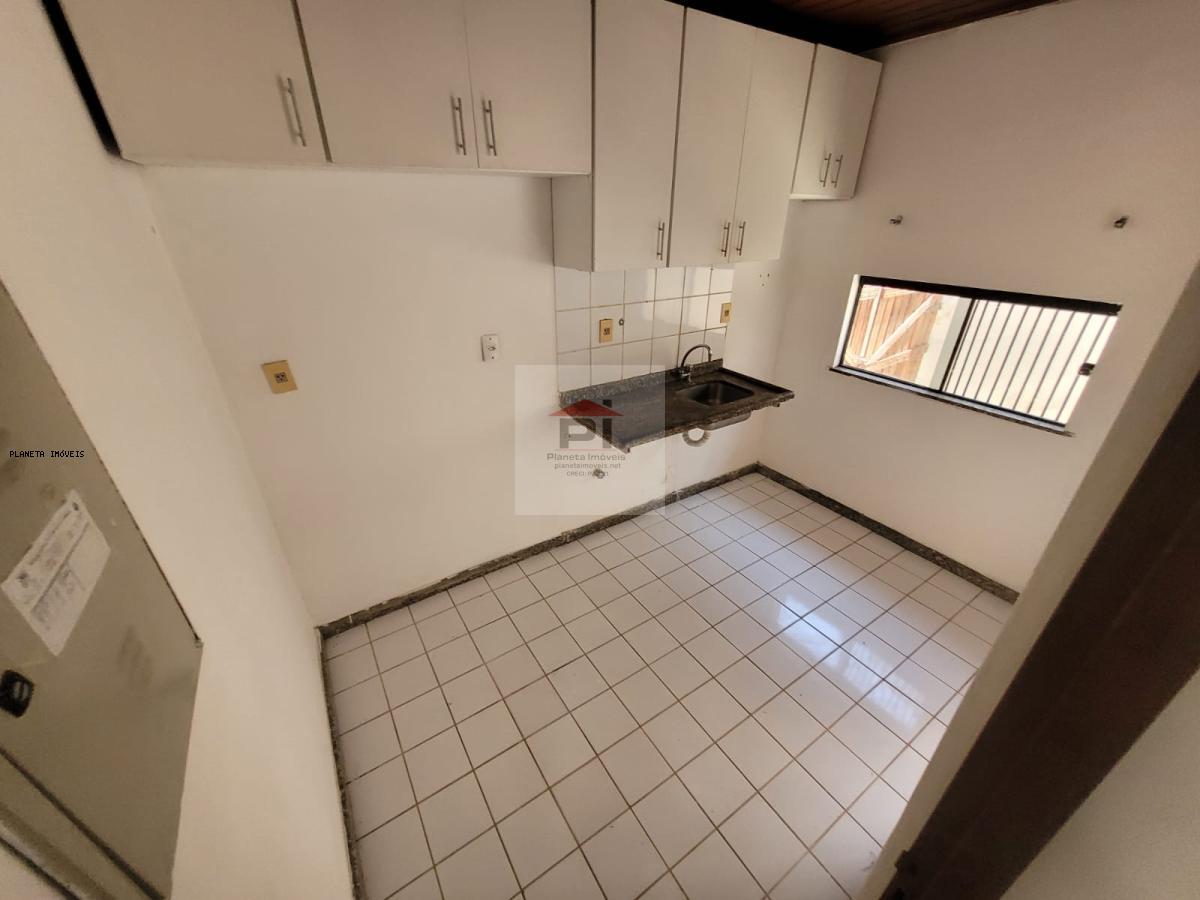 Casa de Condomínio à venda com 3 quartos, 130m² - Foto 4