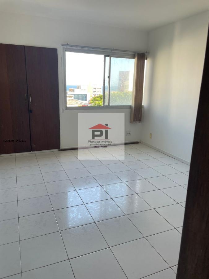 Apartamento à venda com 3 quartos, 110m² - Foto 3