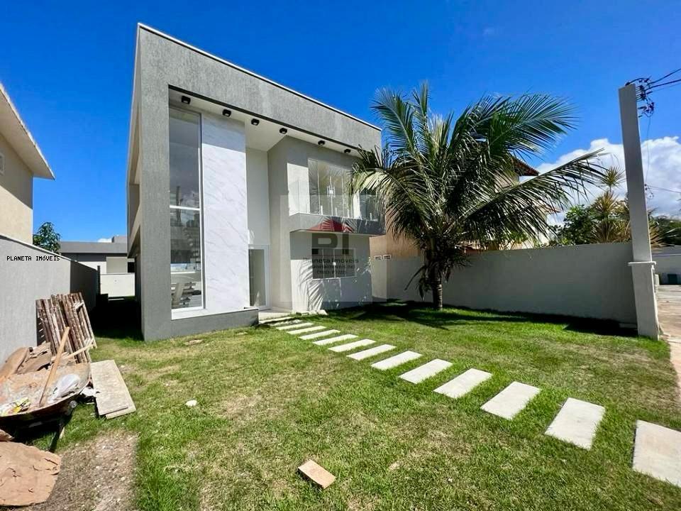 Casa de Condomínio à venda com 4 quartos, 300m² - Foto 1