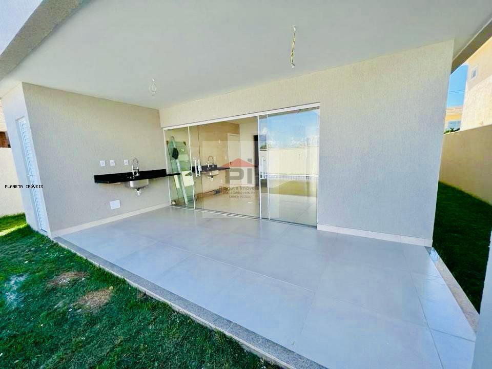 Casa de Condomínio à venda com 4 quartos, 300m² - Foto 17