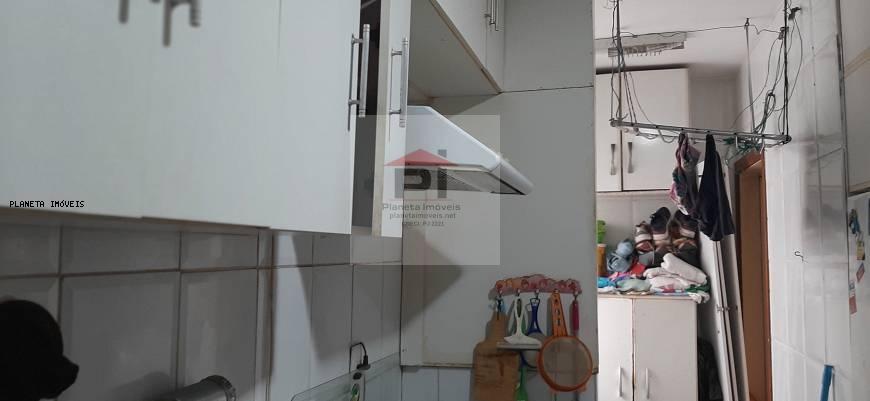 Apartamento à venda com 3 quartos, 78m² - Foto 17