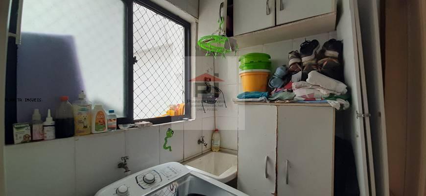 Apartamento à venda com 3 quartos, 78m² - Foto 18