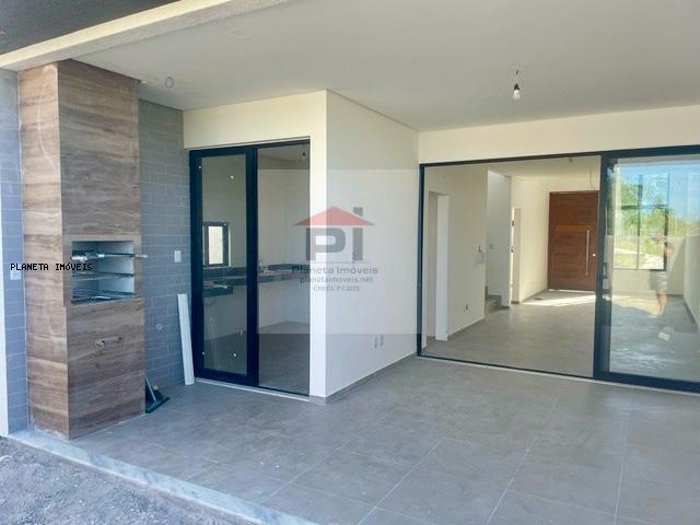 Casa de Condomínio à venda com 4 quartos, 170m² - Foto 2