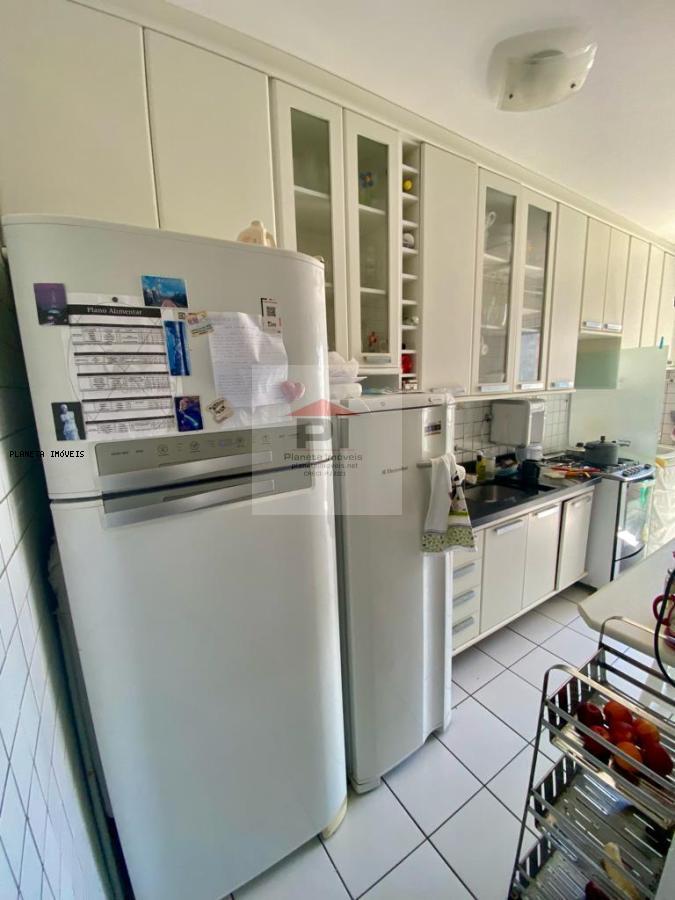 Apartamento à venda com 3 quartos, 72m² - Foto 17