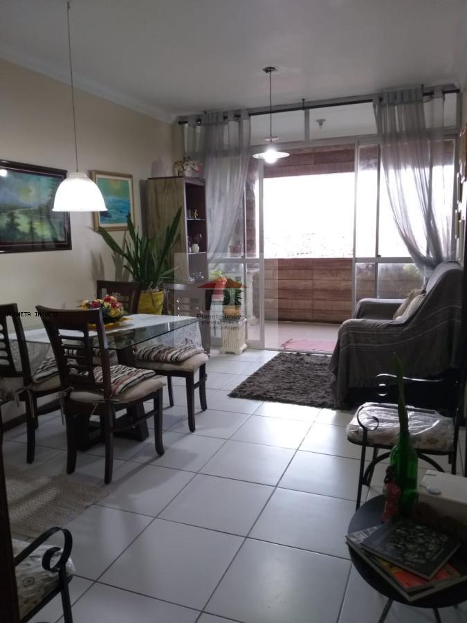 Apartamento à venda com 3 quartos, 82m² - Foto 1