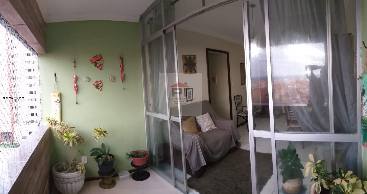 Apartamento à venda com 3 quartos, 82m² - Foto 2