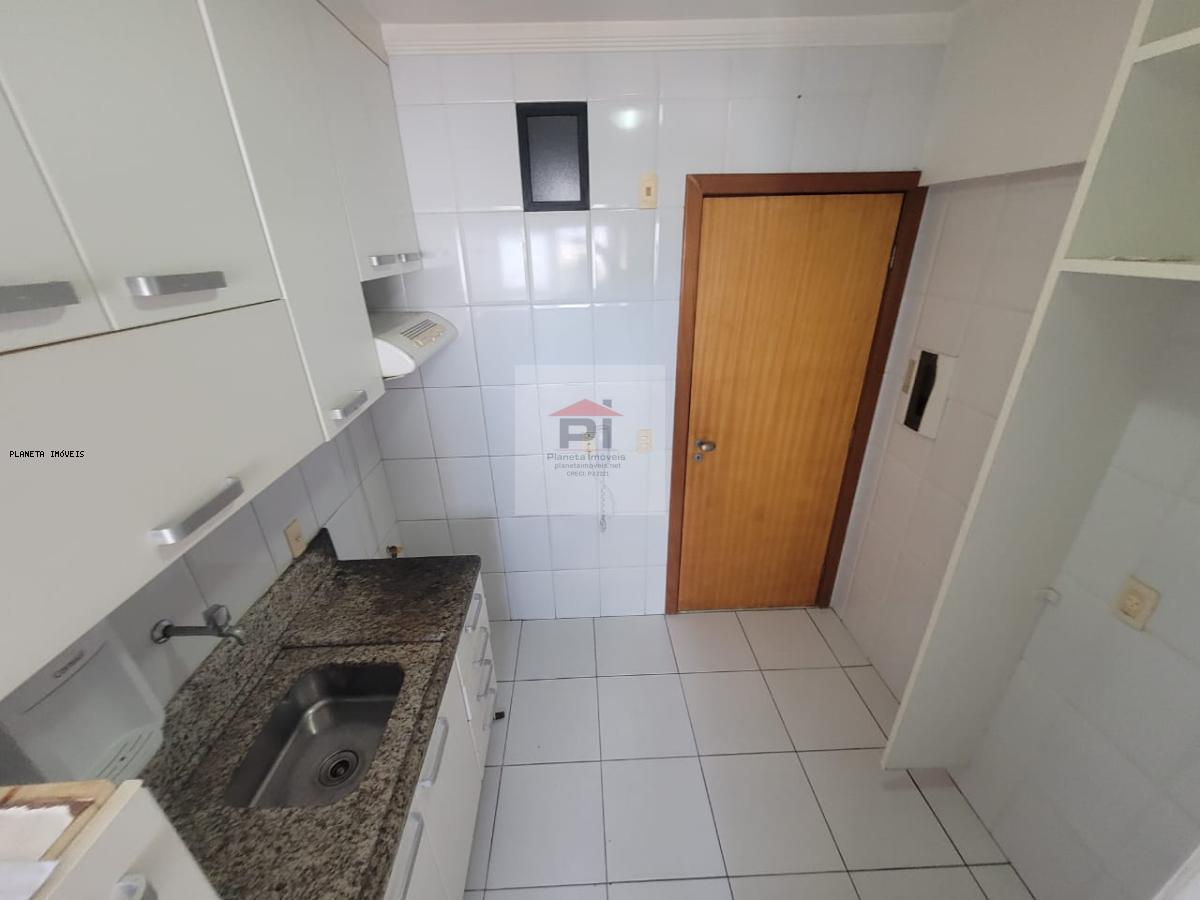 Apartamento à venda com 3 quartos, 72m² - Foto 13