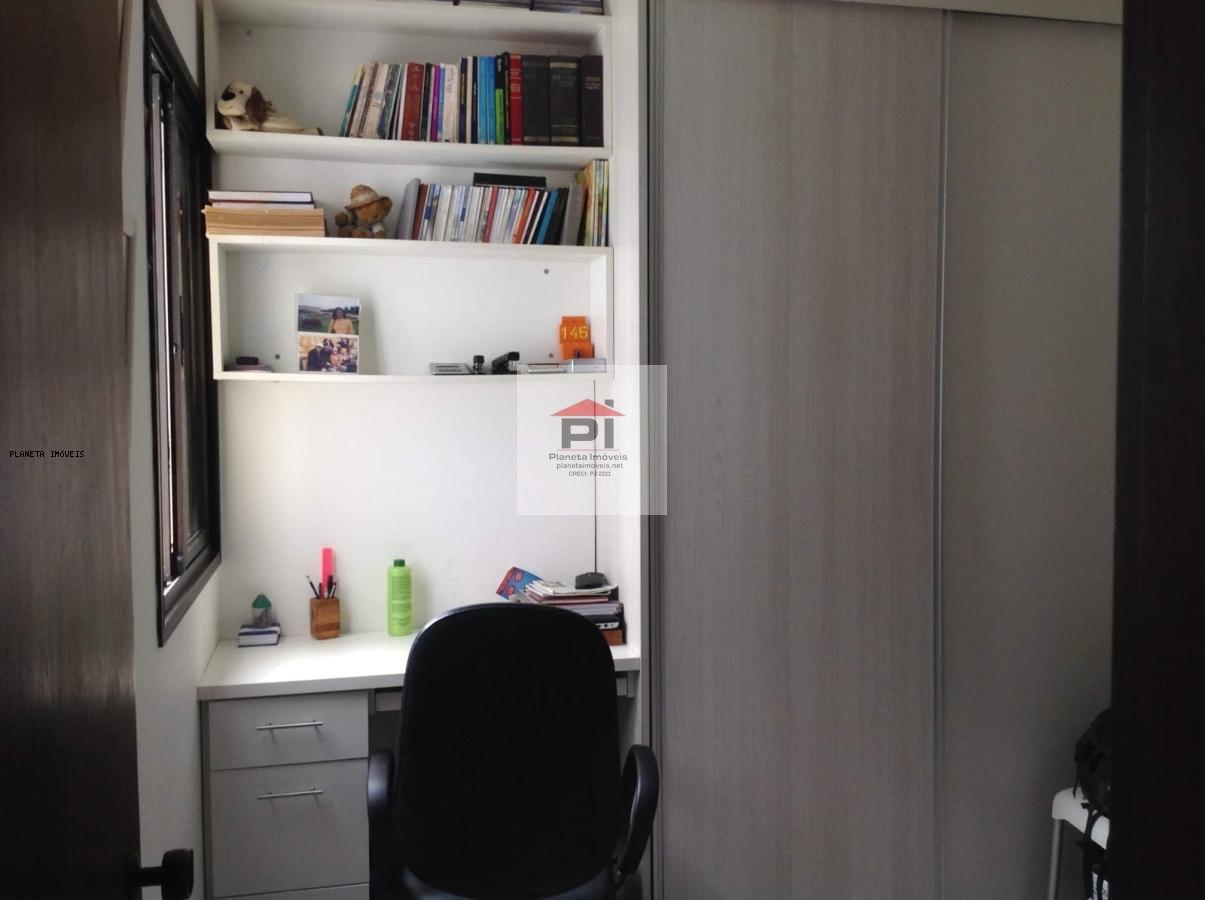 Apartamento à venda com 3 quartos, 86m² - Foto 19