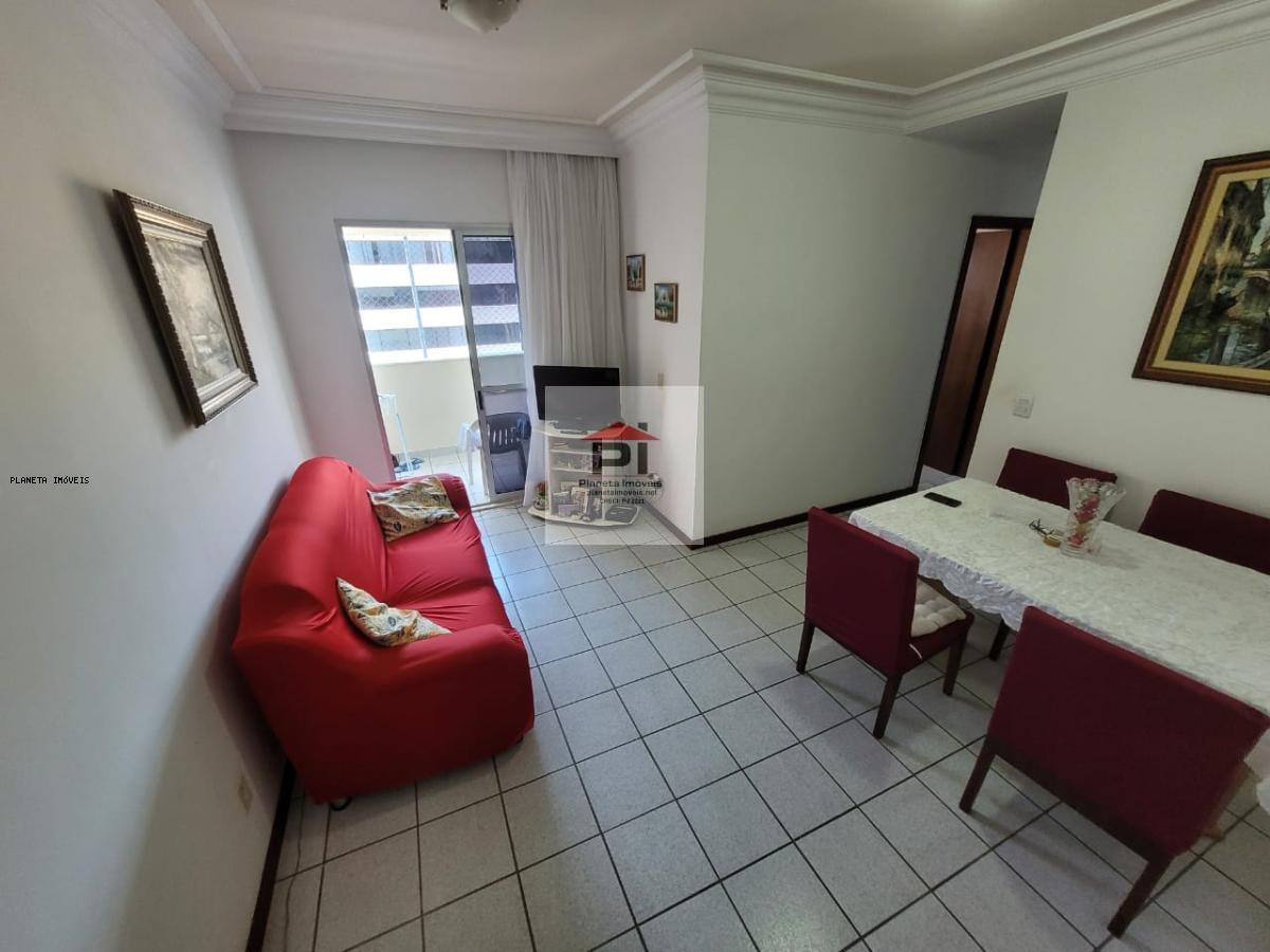 Apartamento à venda com 2 quartos, 70m² - Foto 1