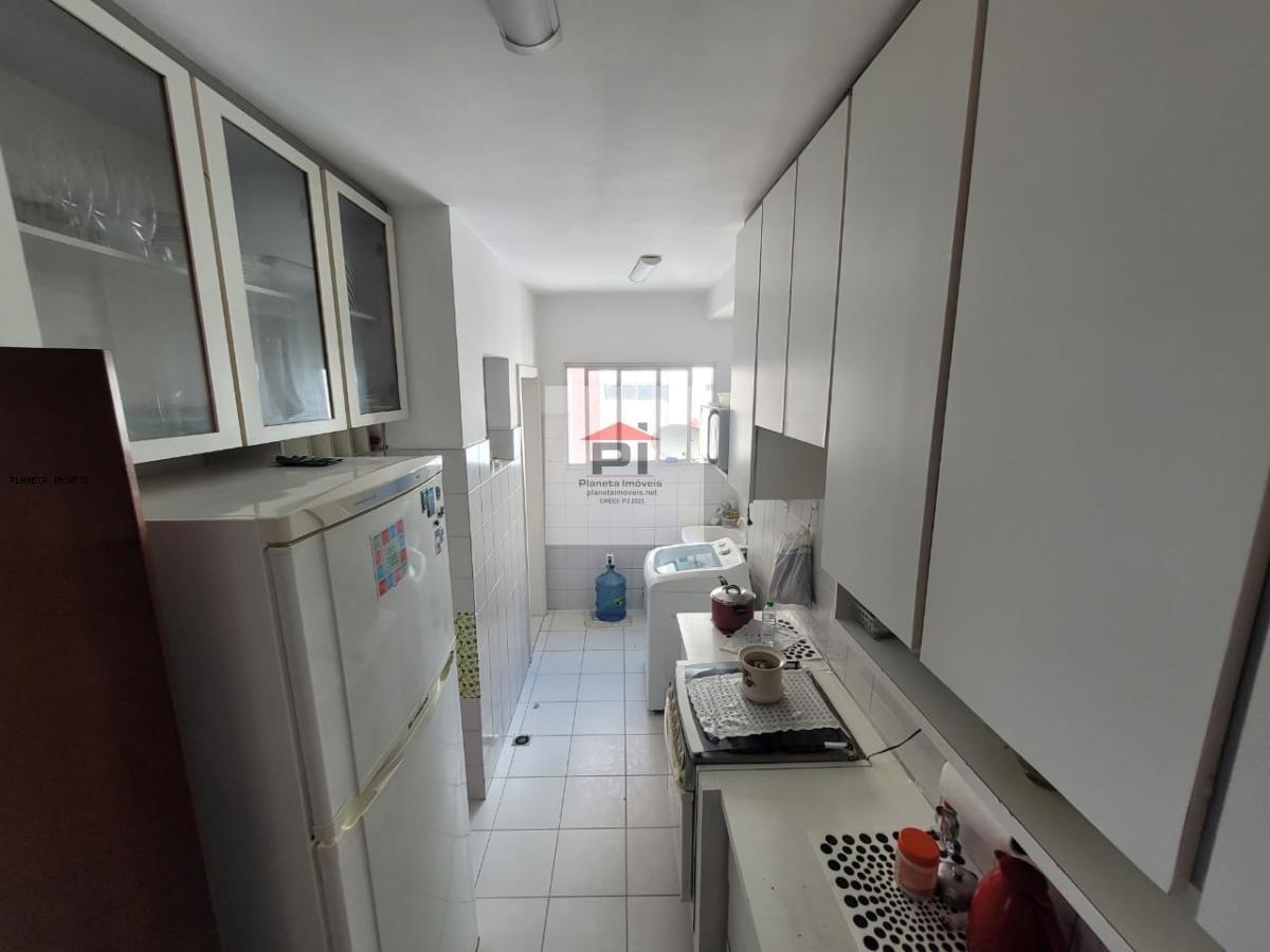 Apartamento à venda com 2 quartos, 70m² - Foto 8