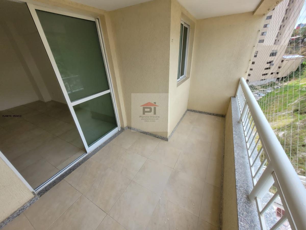 Apartamento à venda com 3 quartos, 73m² - Foto 1