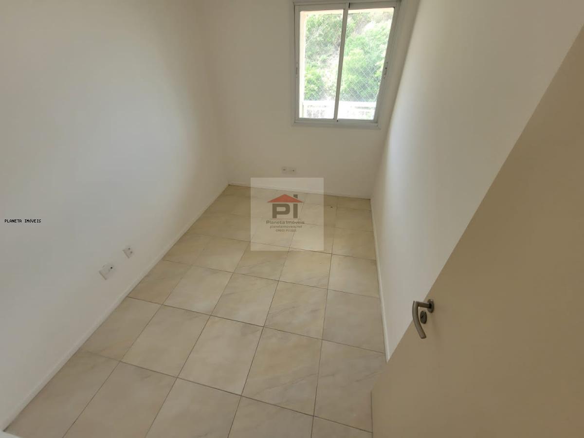 Apartamento à venda com 3 quartos, 73m² - Foto 7