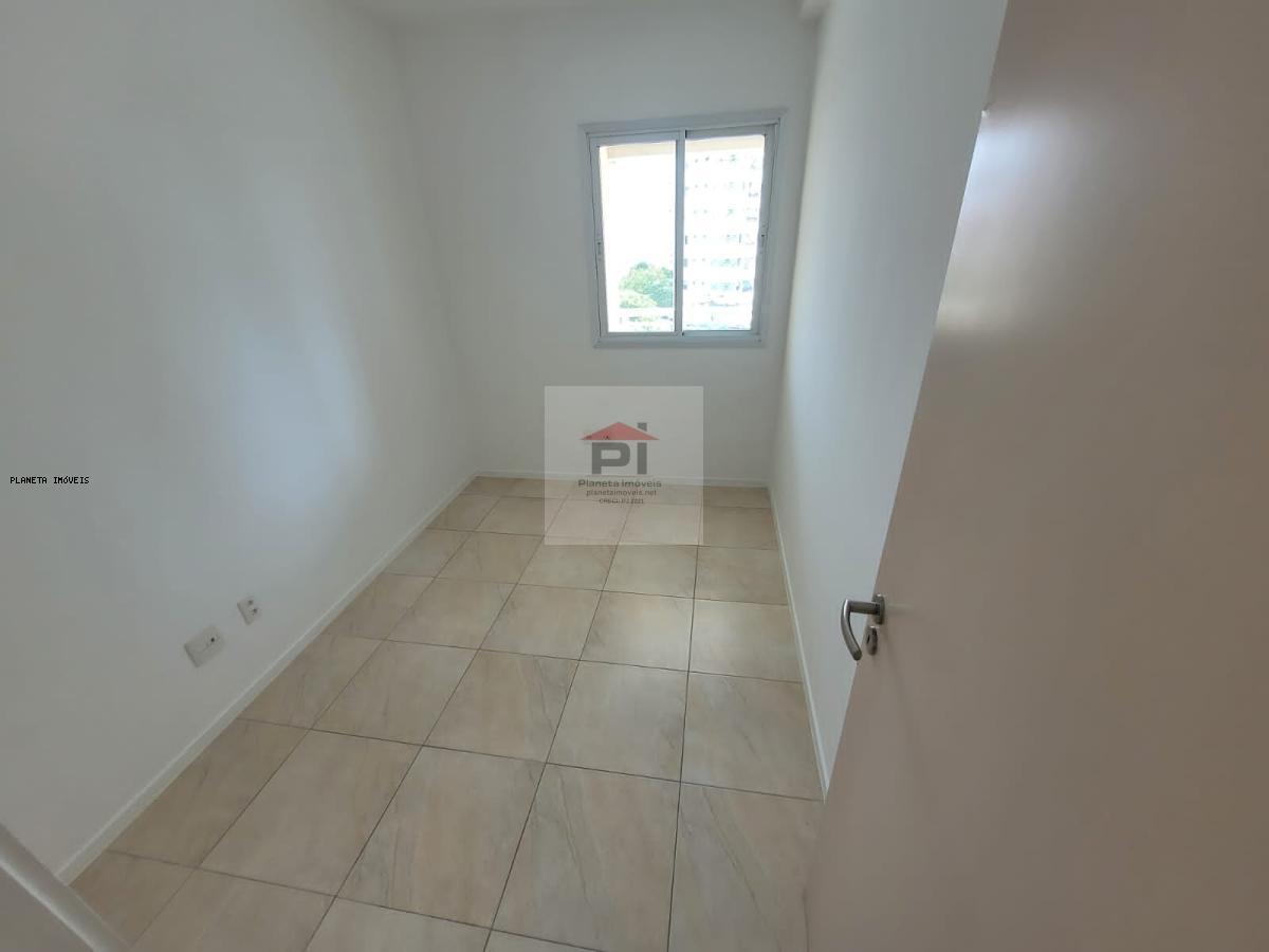 Apartamento à venda com 3 quartos, 73m² - Foto 11