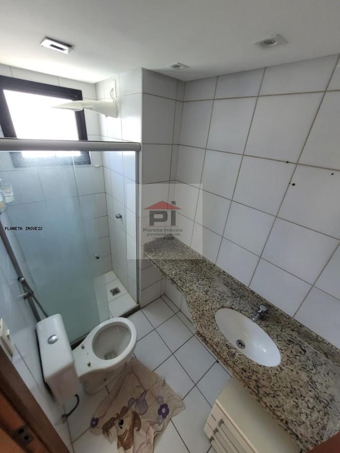 Apartamento à venda com 3 quartos, 74m² - Foto 13