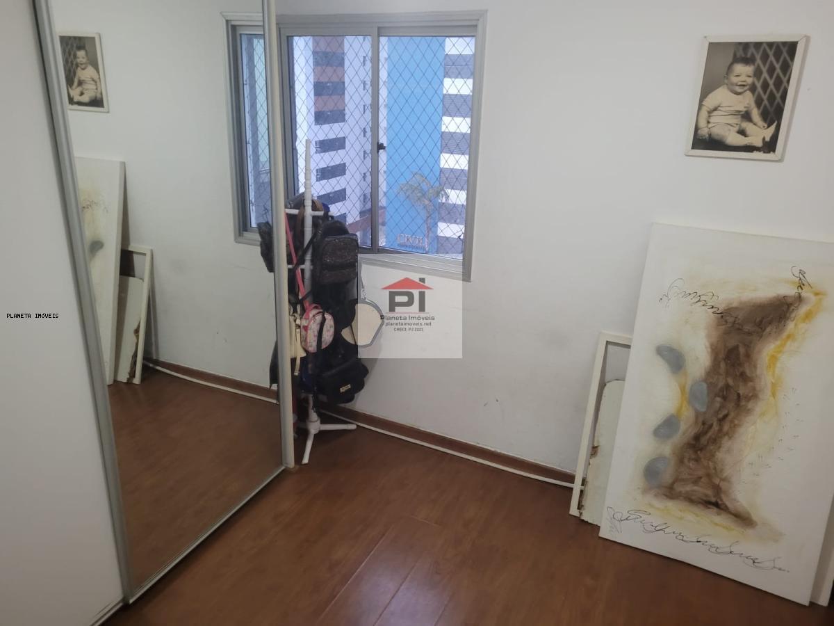 Apartamento à venda com 3 quartos, 100m² - Foto 11