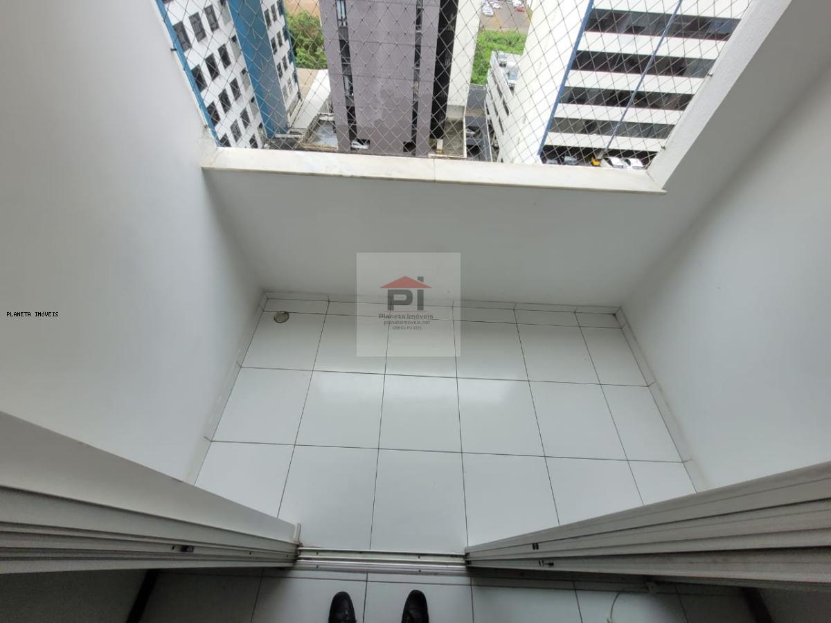 Apartamento à venda com 3 quartos, 100m² - Foto 4