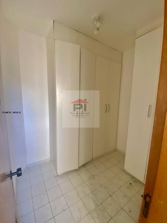 Apartamento à venda com 3 quartos, 105m² - Foto 4