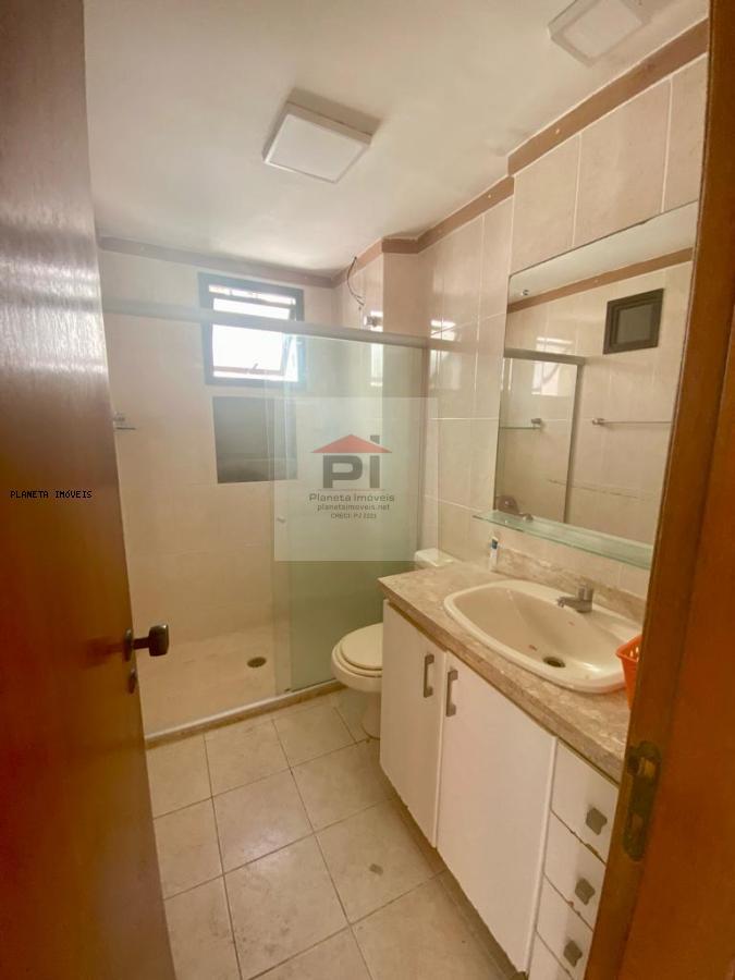 Apartamento à venda com 3 quartos, 105m² - Foto 11