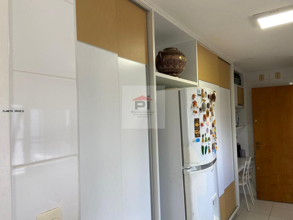 Apartamento à venda com 4 quartos, 164m² - Foto 16