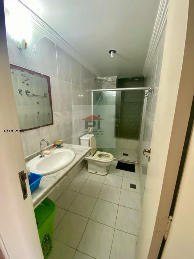 Apartamento à venda com 3 quartos, 139m² - Foto 4